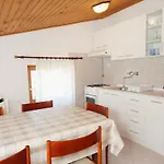 Appartement With Parking Space - 5587 Novi Vinodolski