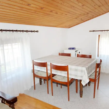 With Parking Space - 5587 Appartement *