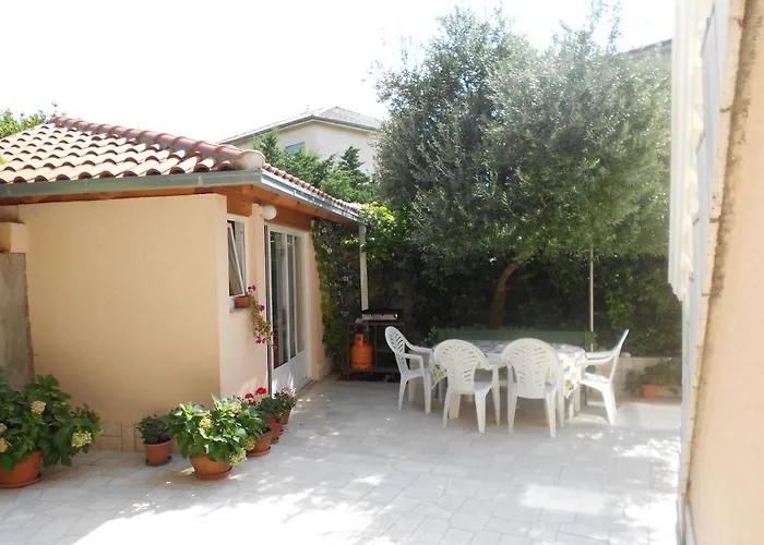 Appartamento With Parking Space - 5587 Novi Vinodolski